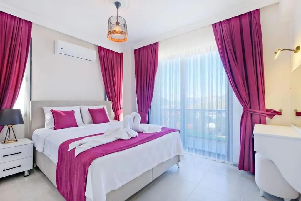 Villa Simge 4+1 Oludeniz Fethiye